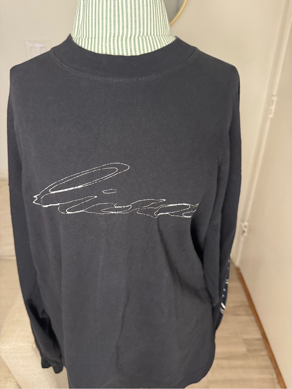 LISA Coachella 2025 Black Long Sleeve Graphic Shirt Size L